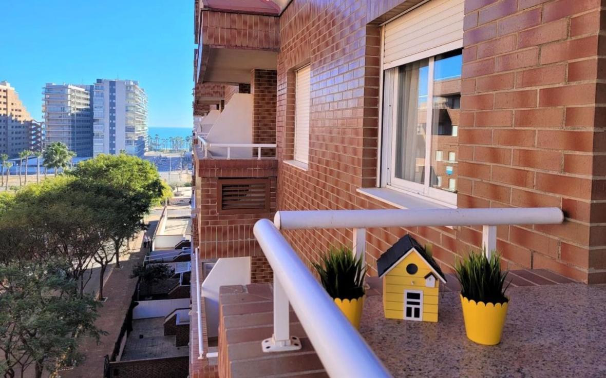 Schoene Ferienwohnung Ca. 350M Vom Strand Entfernt Oropesa del Mar Esterno foto