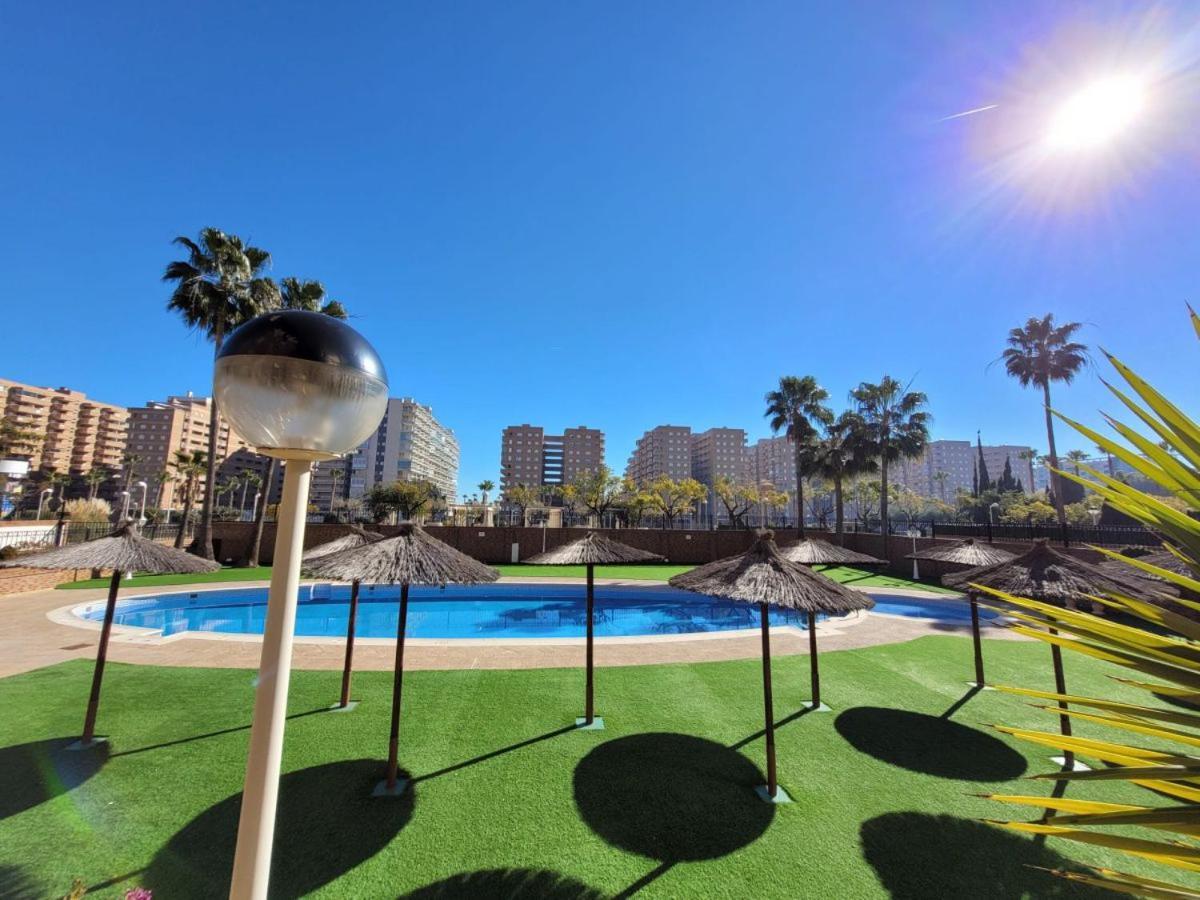Schoene Ferienwohnung Ca. 350M Vom Strand Entfernt Oropesa del Mar Esterno foto