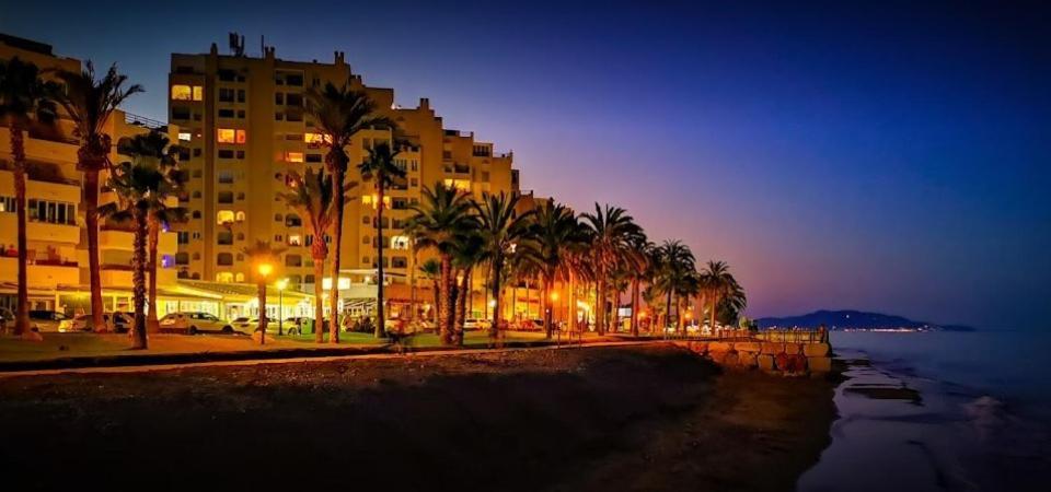 Schoene Ferienwohnung Ca. 350M Vom Strand Entfernt Oropesa del Mar Esterno foto